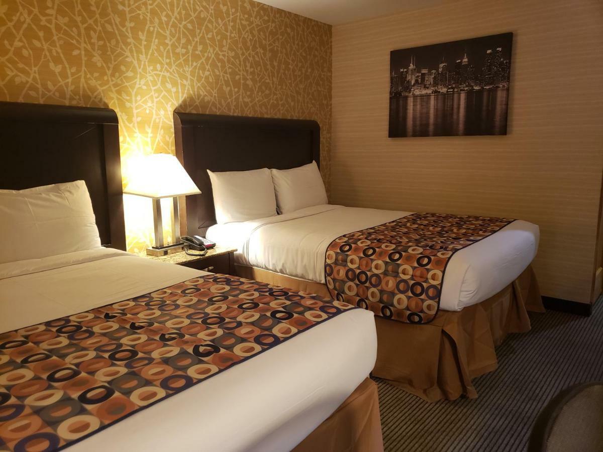 Elmhurst Hotel New York Buitenkant foto