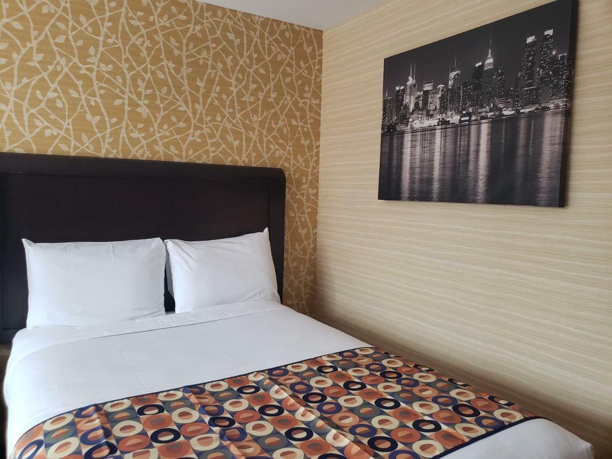 Elmhurst Hotel New York Buitenkant foto