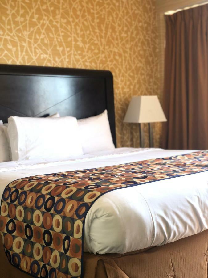 Elmhurst Hotel New York Buitenkant foto